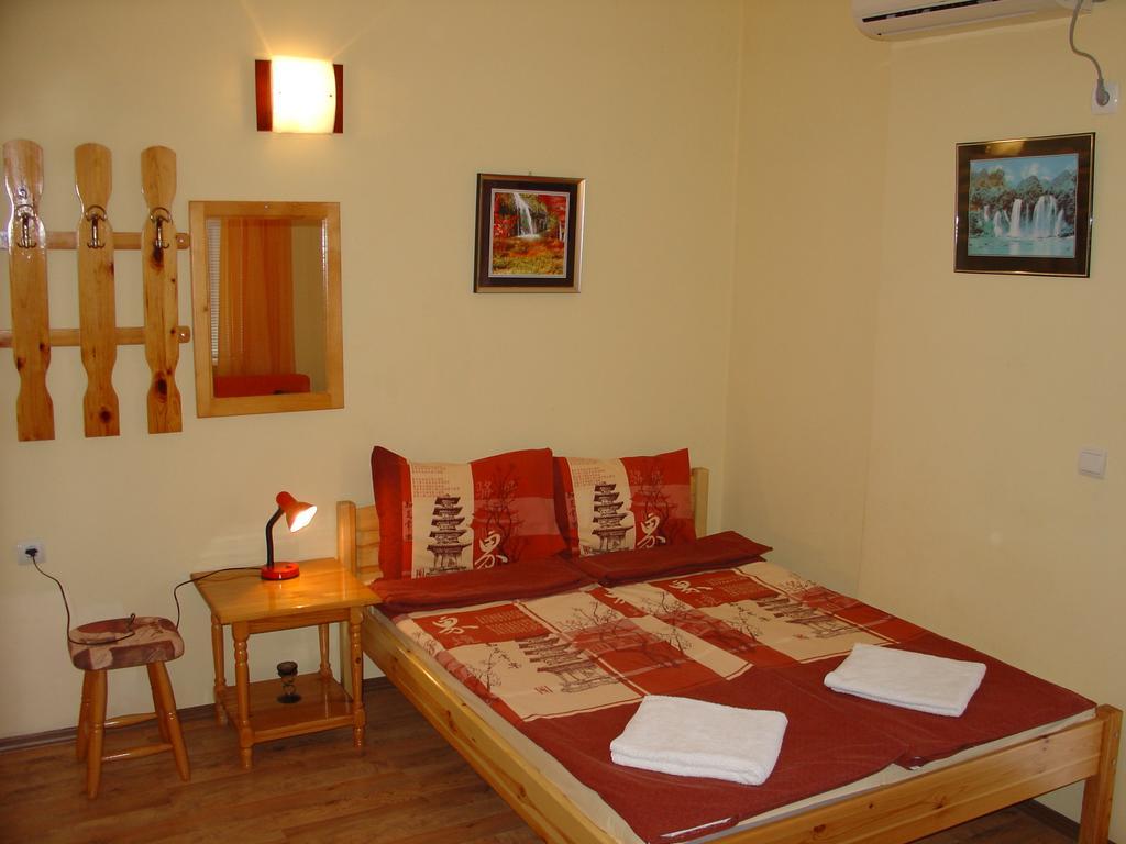 Guest House Alex Chernomorets Exterior photo
